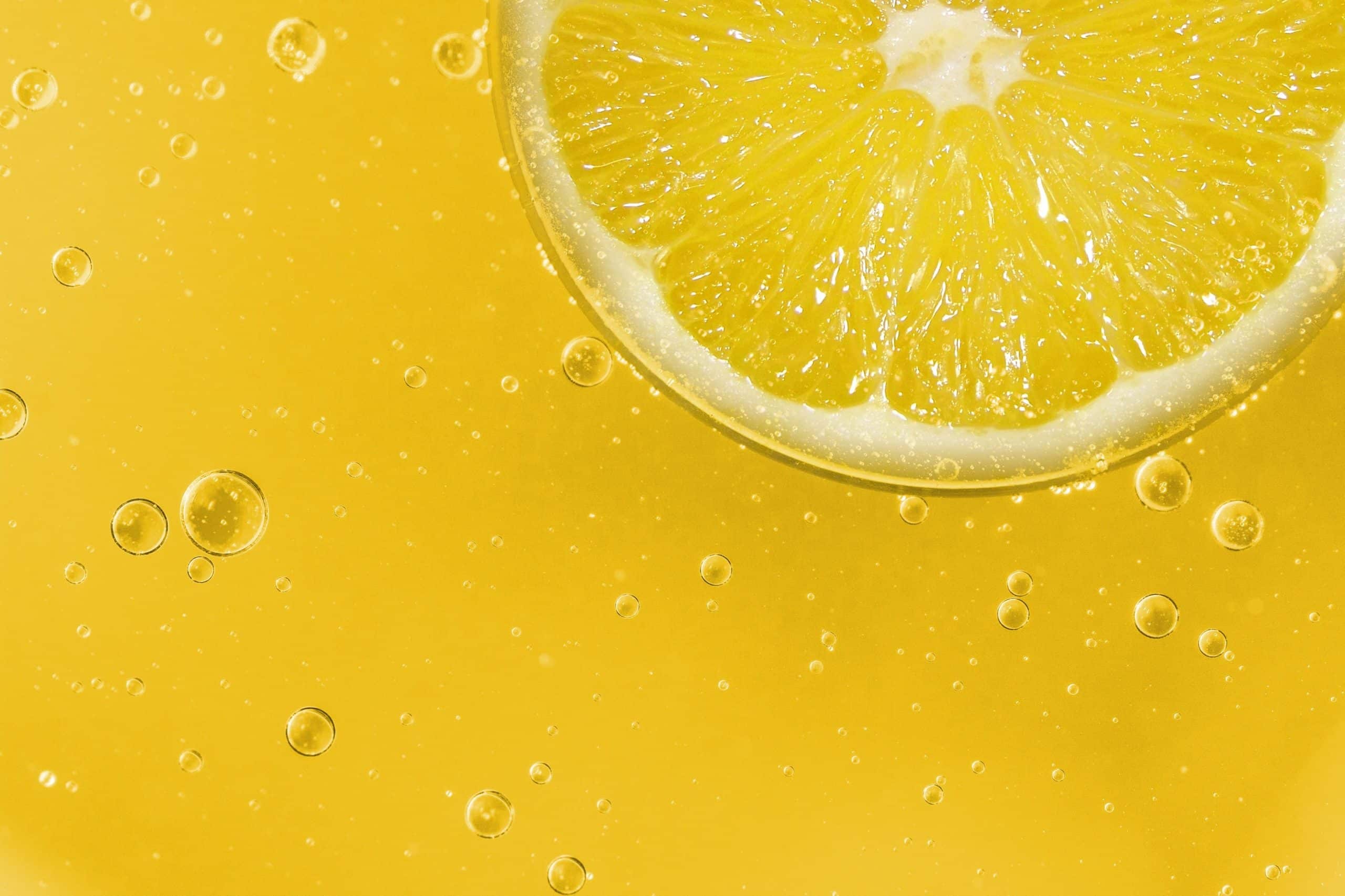 Signification et pouvoir de la couleur jaune : symbolique, usage et impact